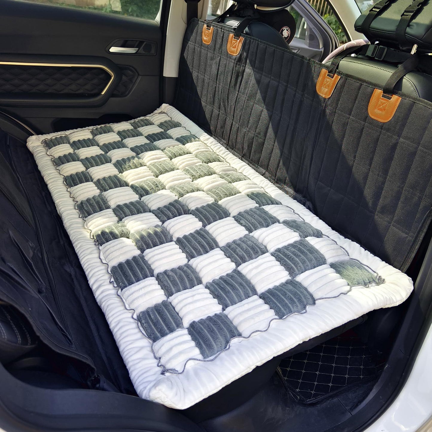 RideNest? Plush Car Bed